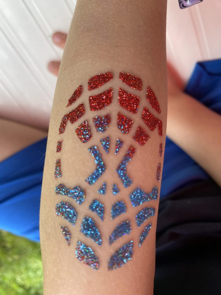glitter tattoo