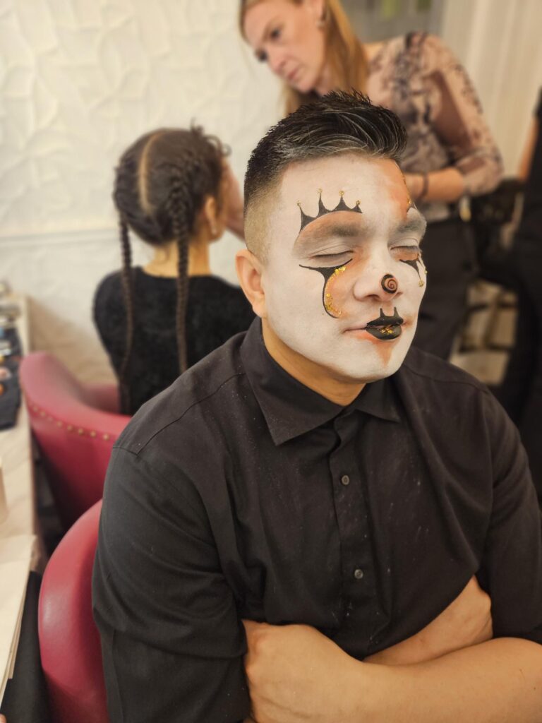 Adullt Face Paint Halloween Face Painting